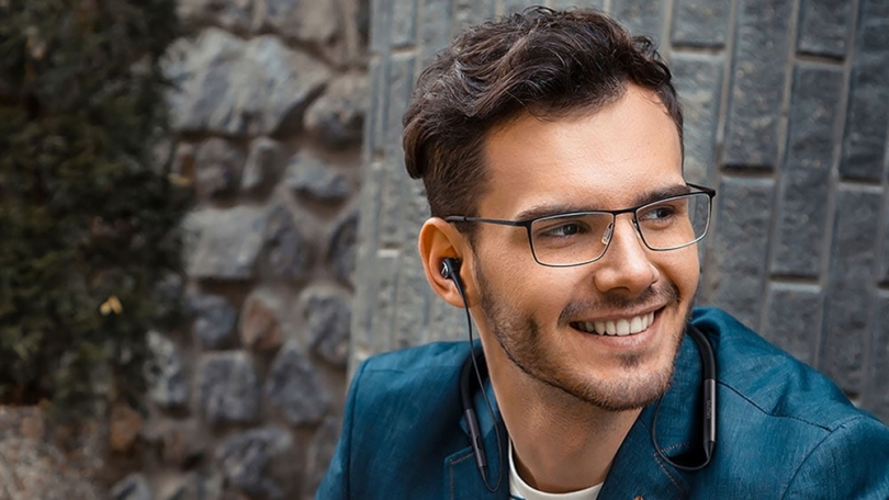 Creative Aurvana Trio Wireless: Nackenband-In-Ears mit High-End-Klang