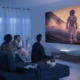 Heimkino in einer neuen Größenordnung: Samsung präsentiert den 4K-Ultra-Kurzdistanz-Projektor The Premiere