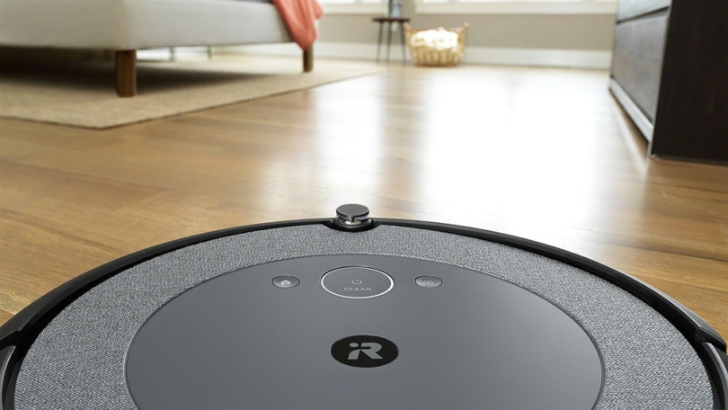 iRobot präsentiert Roomba i3+: Neuer intelligenter, selbstreinigender Saugroboter kommt nach Österreich