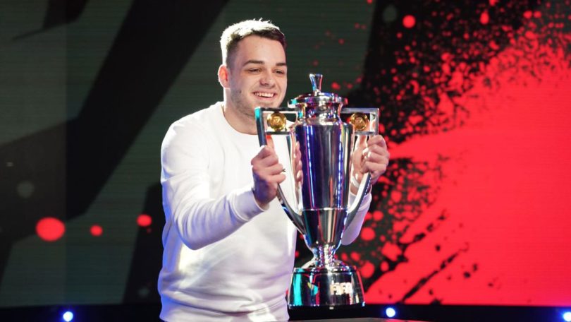 FIFA 20: Niklas „NR7“ Raseck gewinnt FUT Champions Cup Bukarest